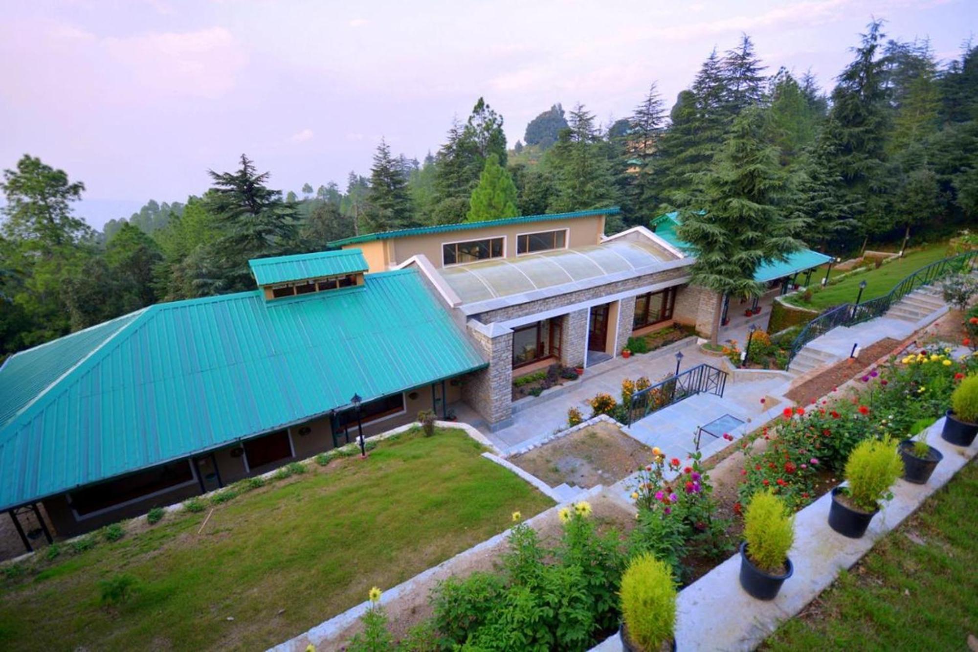 Blusalzz Escapade Anant Rasa Resort - Ranikhet Shitlakhet Экстерьер фото